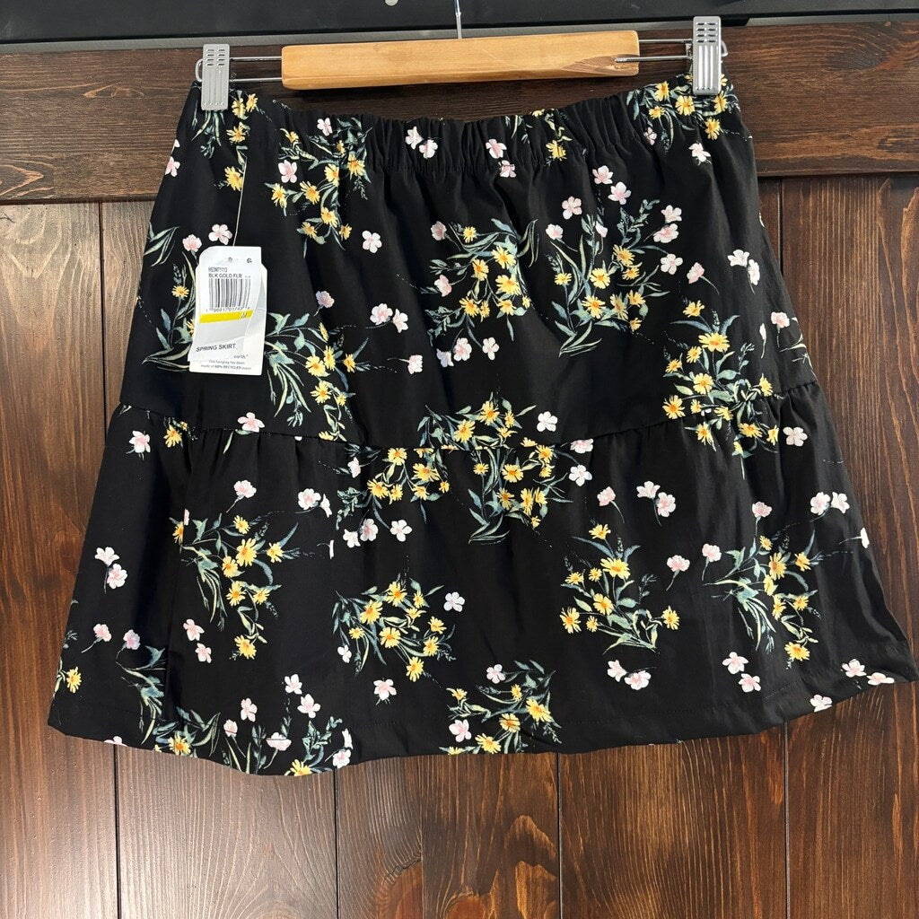 Hippie Rose Juniors' M Elasticized-Waist Tiered Black Floral Mini Skirt NWT