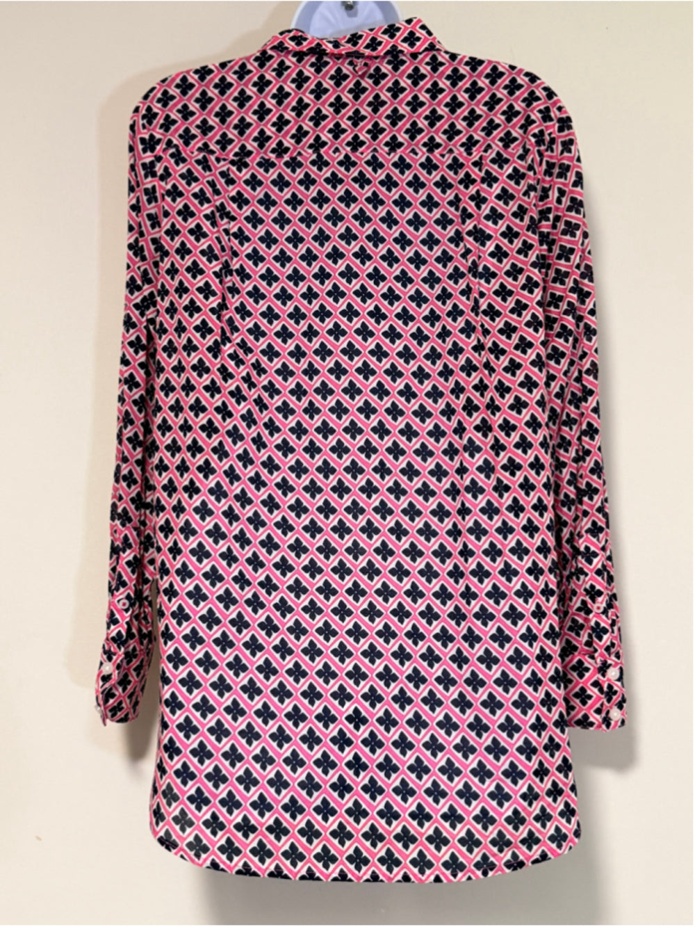 Nautica Women's Size Extra Small Pink and Navy Diamond Printed Knit Blouse NWT