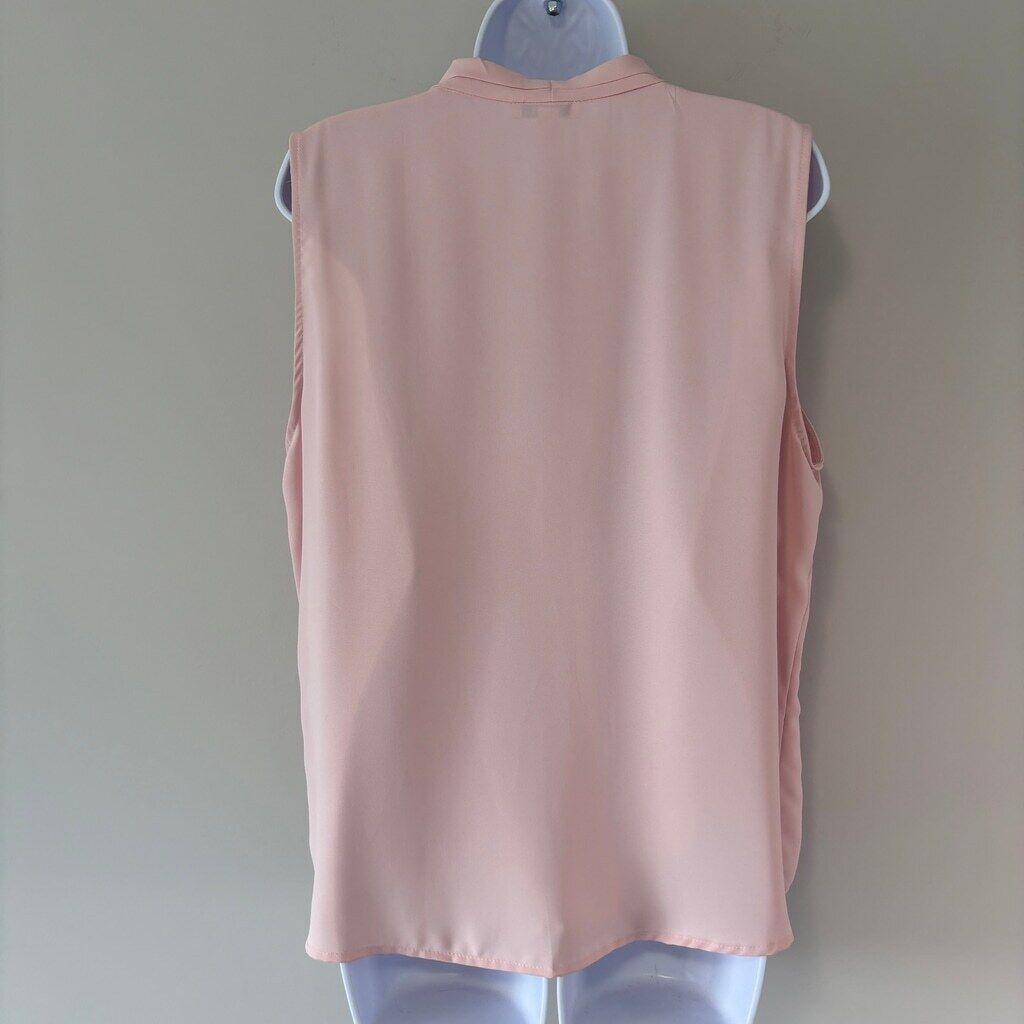 Bar III Women's XL Light Pink Sleeveless Pleated V-Neck Top NWT
