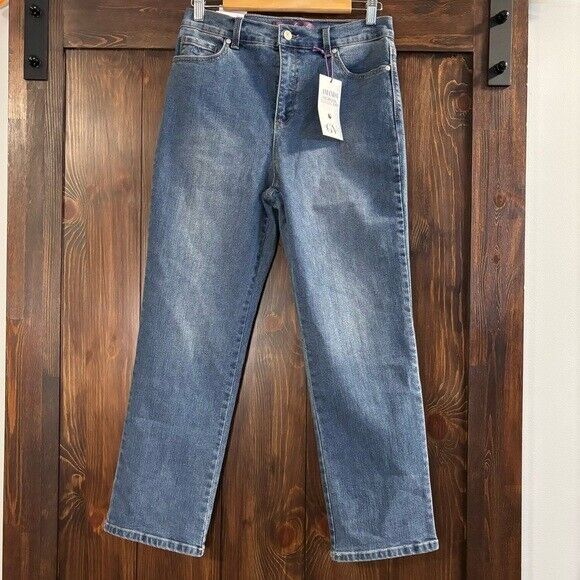 GLORIA VANDERBILT Petite Amanda High Rise Straight-Leg Light Wash Jeans, NWT