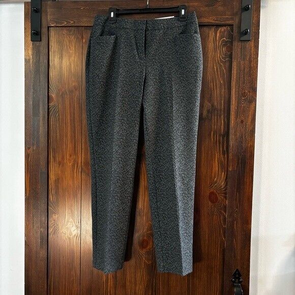 I.N.C. International Concepts Women's 10 Short Mid Rise Straight Leg Pants NWT
