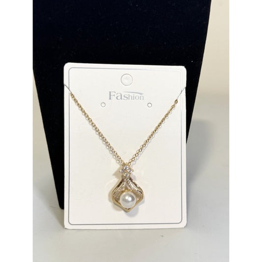 Gold Coloured Necklace with Faux Pearl and Cubic Zirconia Stones NWT