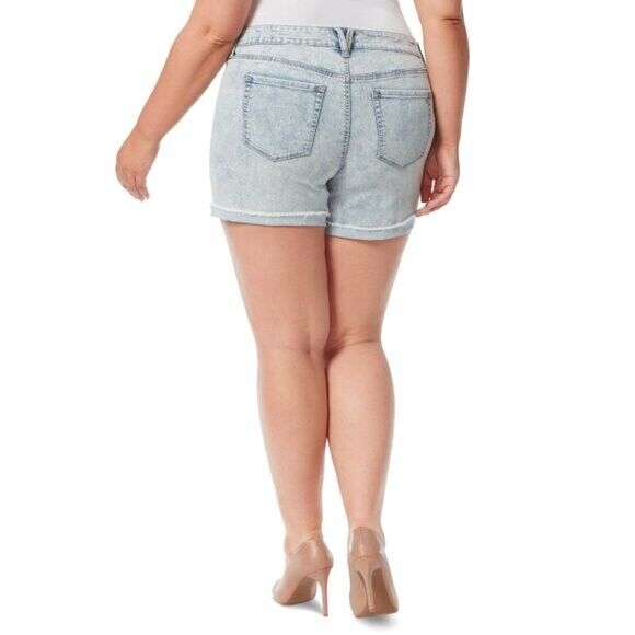 Jessica Simpson Plus Size Forever Denim Light Wash Shorts NWT