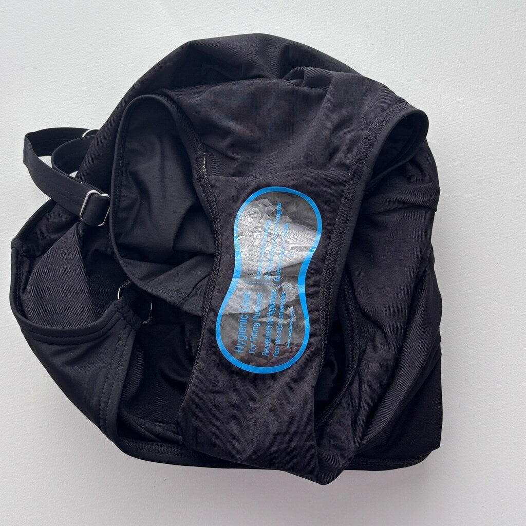 Calvin Klein Women's Size 6 Black Starbust Pleated One-Piece Swimsuit NWT