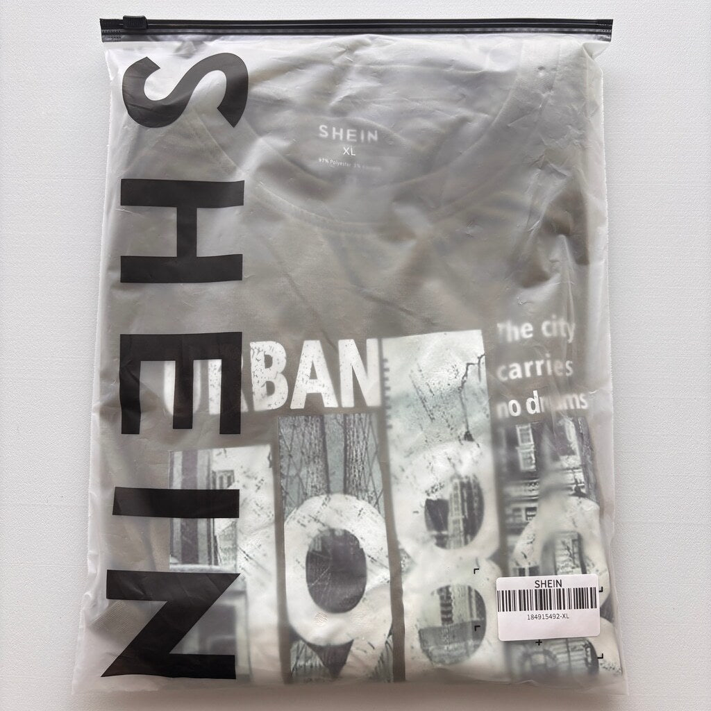 SHEIN Men's Green Urban New York Graphic Short Sleeved T-Shirt NIB