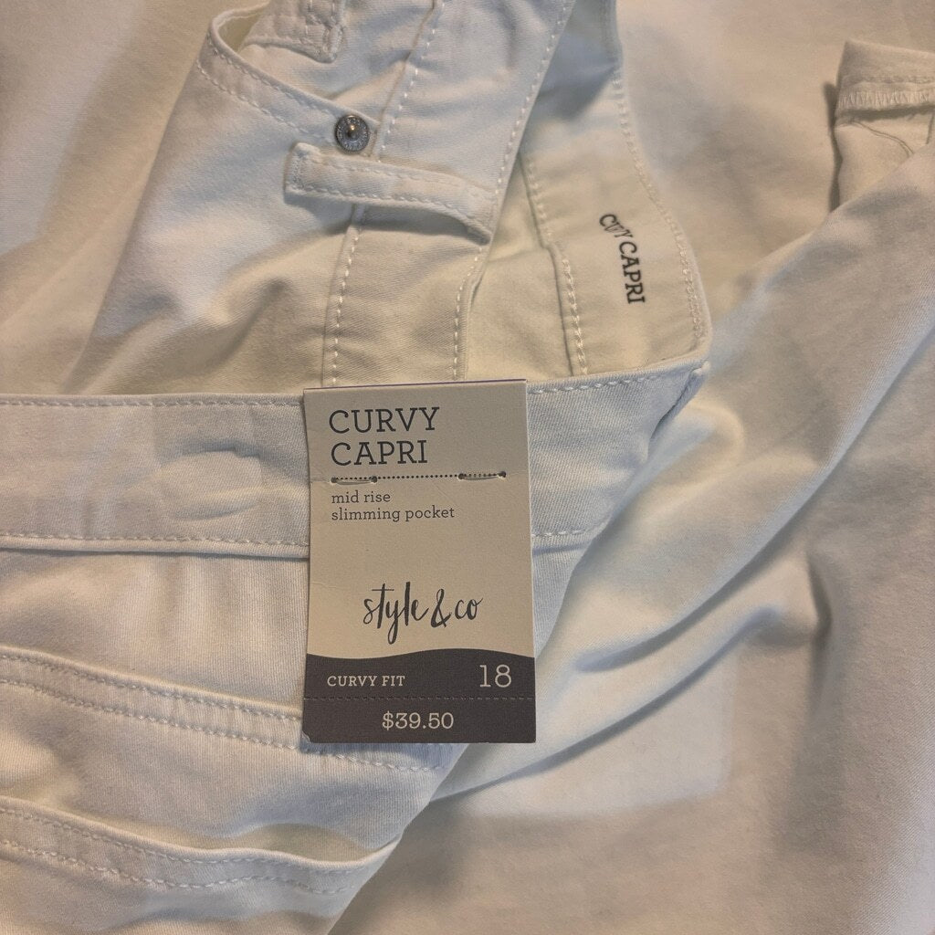 Style & Co Women's Curvy Cuffed White Capri Jeans NWT