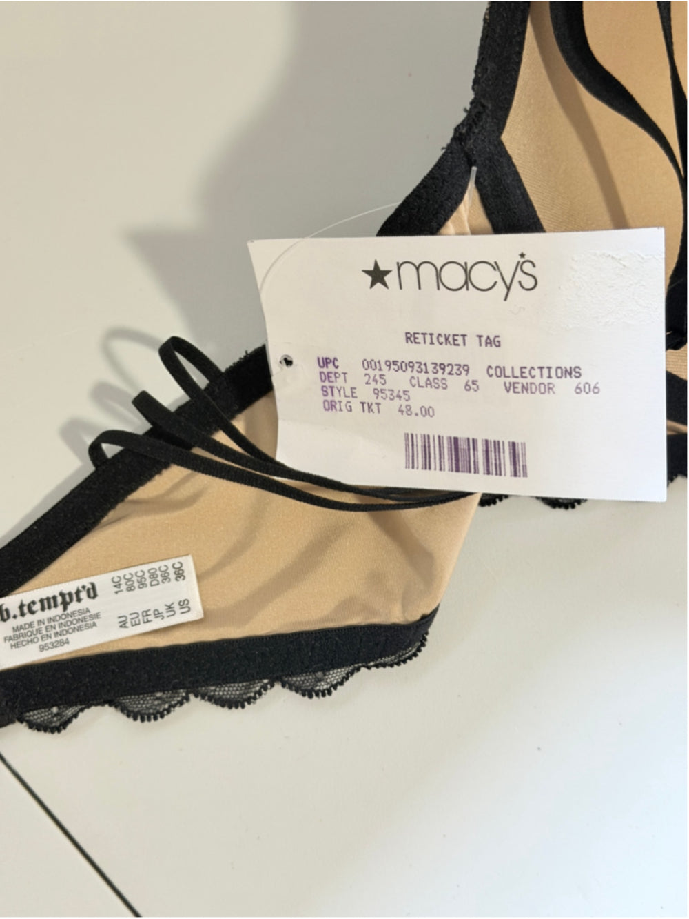 b.tempt’d by Wacoal Women's Size 36 C Black & Beige Lace Bra NWT