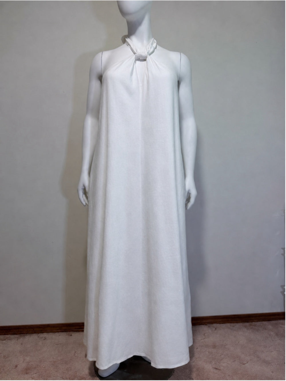 INC International Concepts Plus Size 2X White Keyhole Halter-Neck Maxi Dress NWT