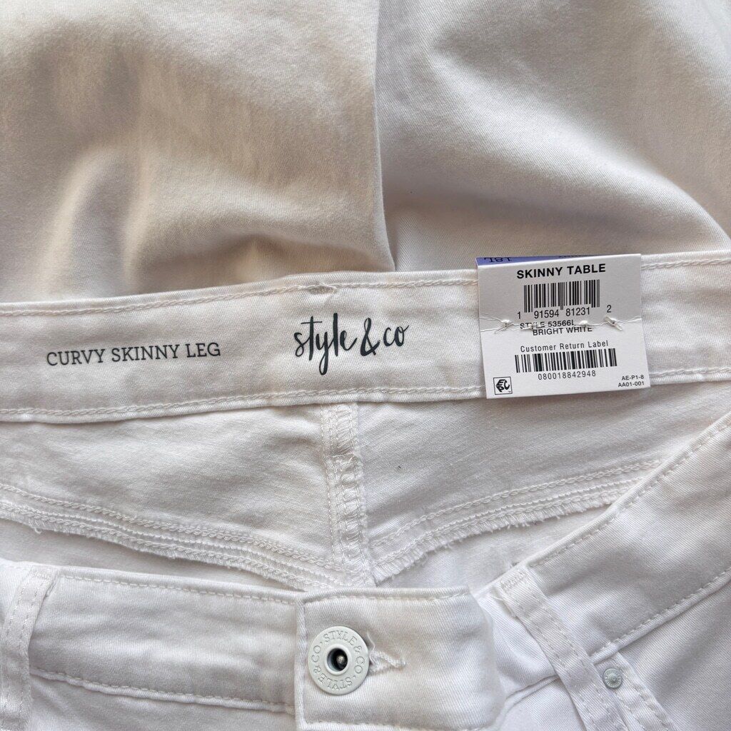 Style & Co Women's Size 18L Bright White Curvy-Fit Mid-Rise Skinny Jeans NWT