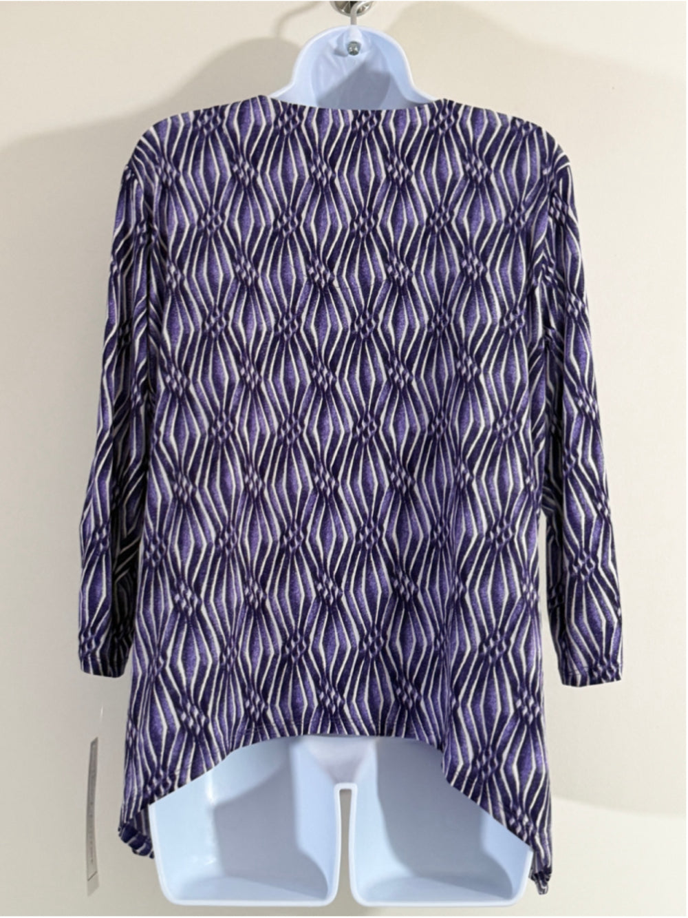 Alfred Dunner Medium Petite Purple & White Diamond Print Top / Blouse NWT