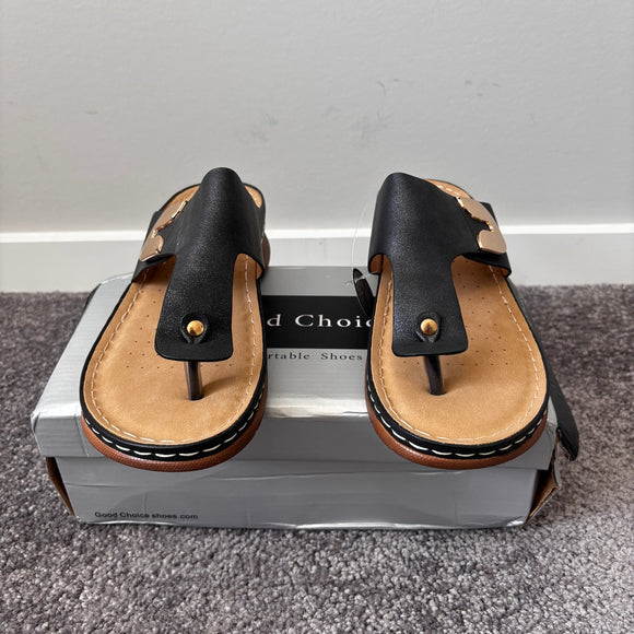 GC Shoes Women's 8.5 Black and Gold Thong / Flip-Flop Flat Sandals NIB