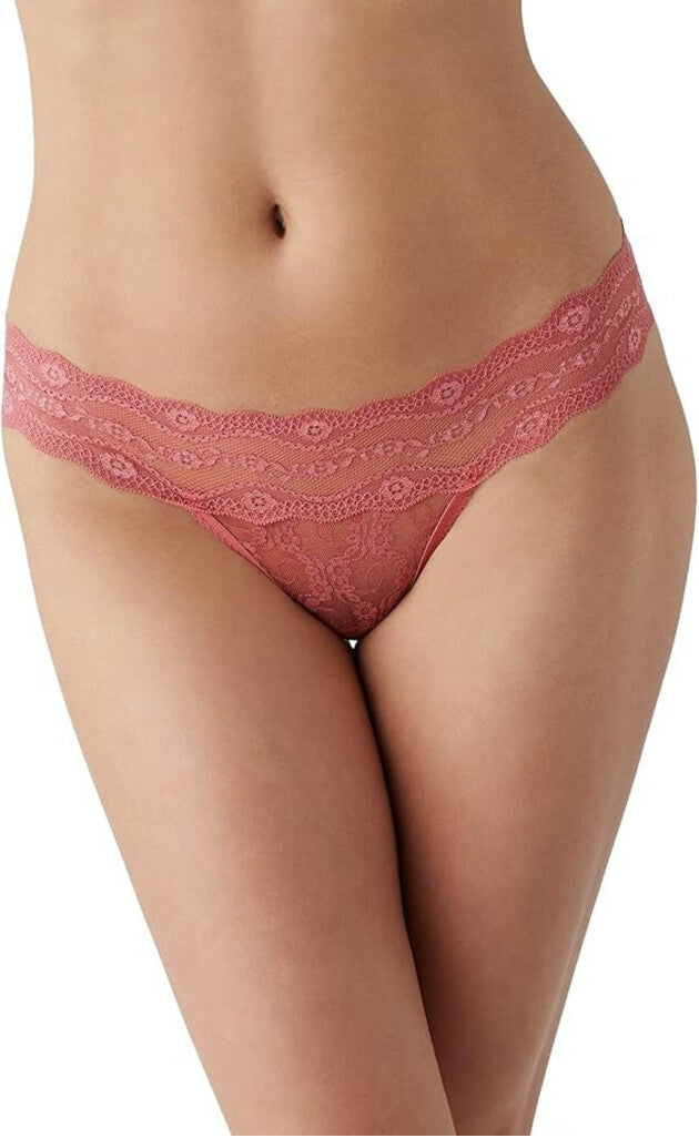 B.tempt'd Women's Size Medium Set of 3 Lace-Waistband Thong Underwear NWT