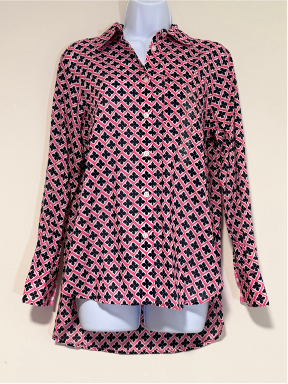 Nautica Women's Size Extra Small Pink and Navy Diamond Printed Knit Blouse NWT