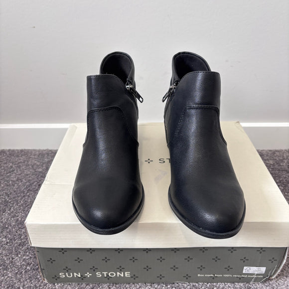 Sun + Stone Women's 7.5 Black Adelinee Double Zip Ankle Booties / Boots NIB