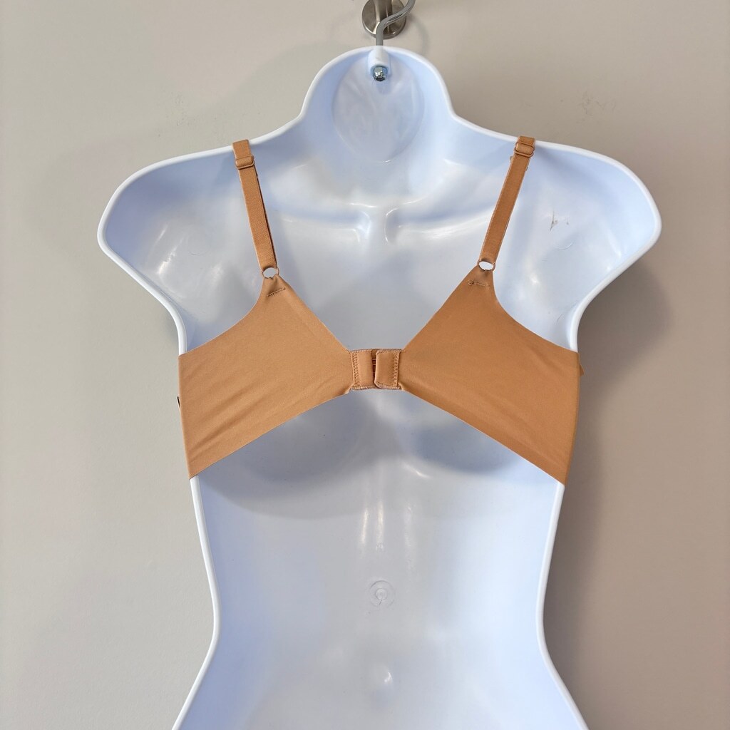 GAP GapBody Women's Beige Everyday Essentials Wireless Bra NWT