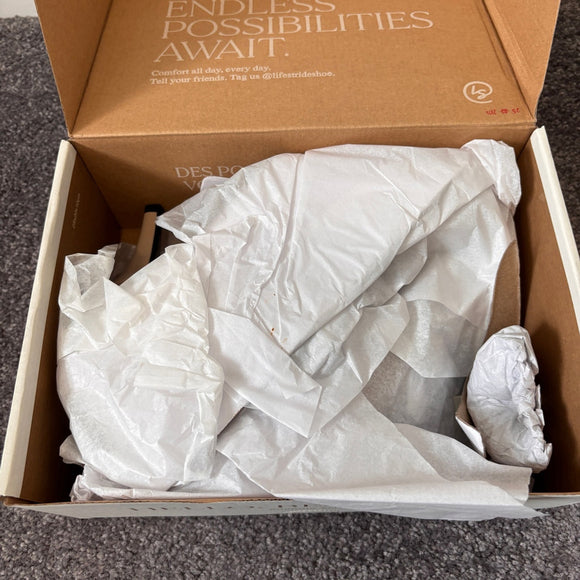 Life Stride Women's 7 Teller Light Beige Neutral Slingback Peep Toe Pumps NIB