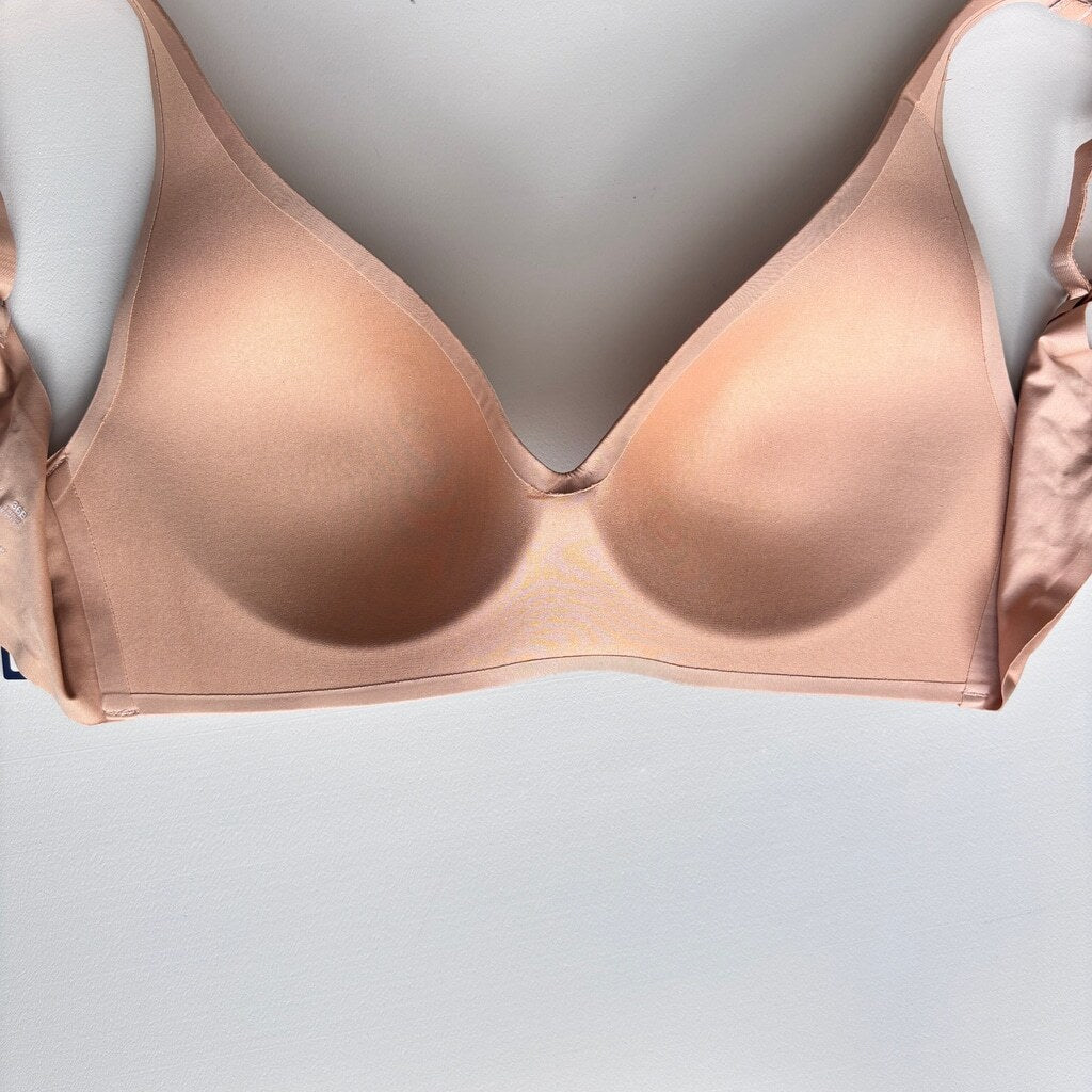 GAP GapBody Women's Beige Everyday Essentials Wireless Bra NWT