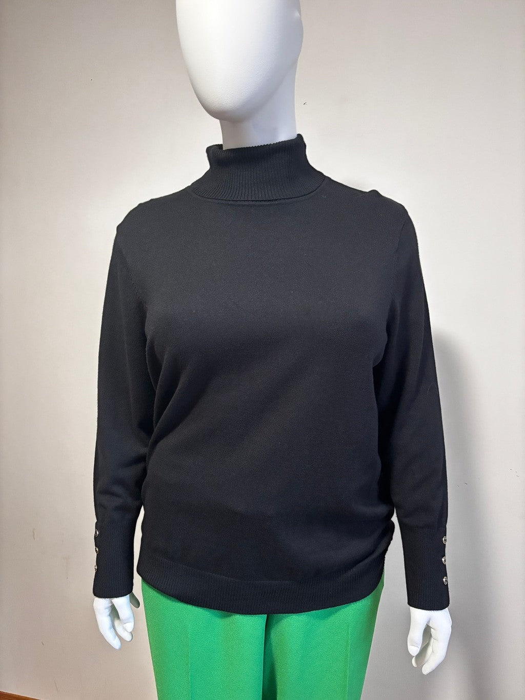 Joseph A. Plus Size 2X Black Turtleneck Knit Sweater with Button Cuff Detail NWT
