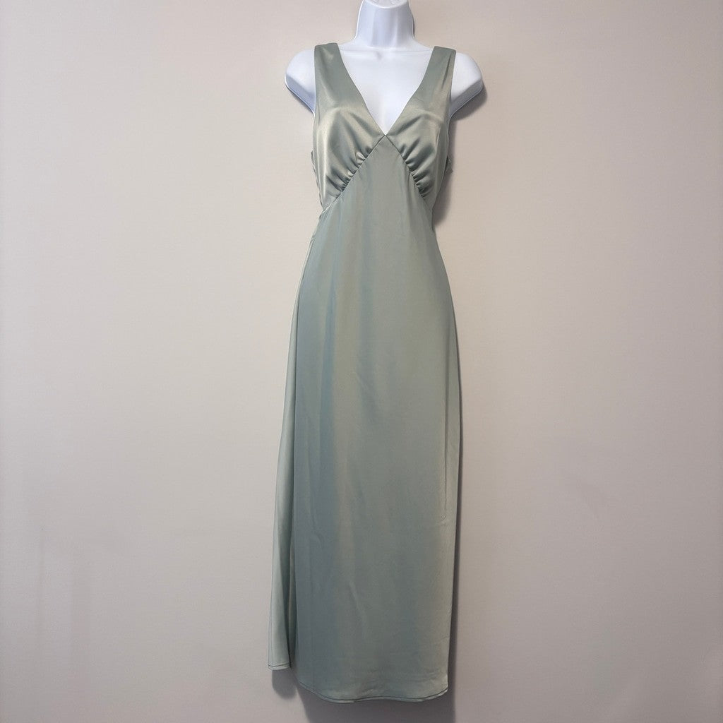 And Now This Women's Size Medium Green Satin Sleeveless Maxi Formal Dress NWT