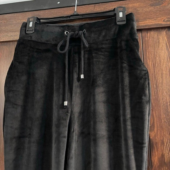 INC International Concepts Size M Black Velour High Rise Flare Leg Pants NWT.