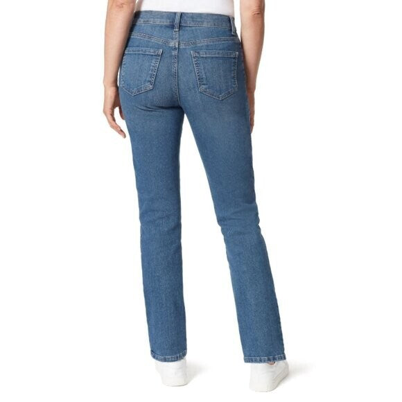 GLORIA VANDERBILT Petite Amanda High Rise Straight-Leg Light Wash Jeans, NWT