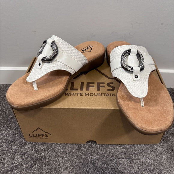 Cliffs by White Mountain Women's 7 & 8 White Benedict Comfort Sandals NWT